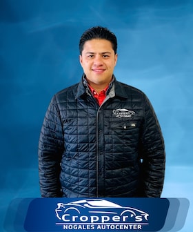 Staff member Hieu Lam from ID_622b4a99cdd1