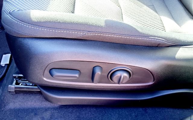 2027 Chevrolet Bolt LT - Photo 13