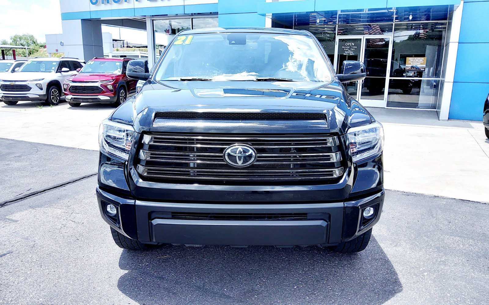 Used 2021 Toyota Tundra Limited with VIN 5TFHY5F11MX020585 for sale in Nogales, AZ