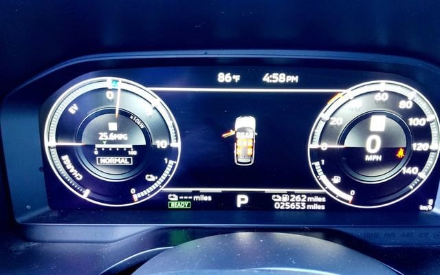 2023 Mitsubishi Outlander Plug-In Hybrid SEL - Photo 13
