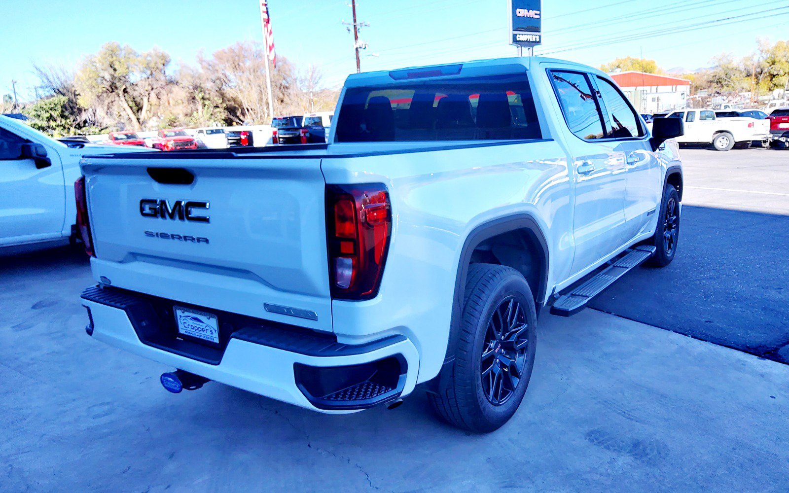 2024 Gmc Sierra 1500 Elevation photo 4