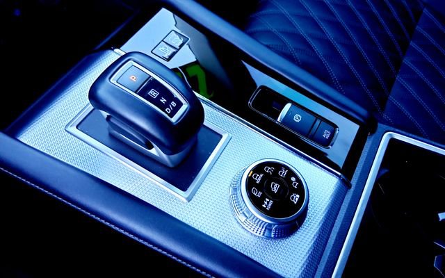 2023 Mitsubishi Outlander Plug-In Hybrid SEL - Photo 14