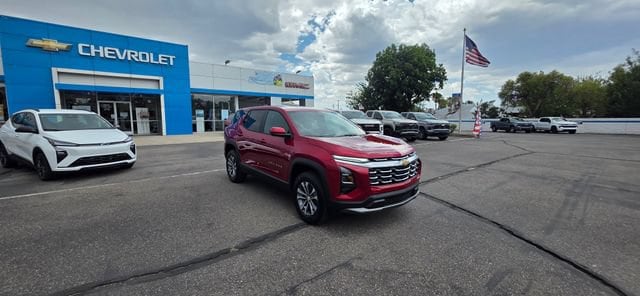 2027 Chevrolet Equinox LT - Photo 3