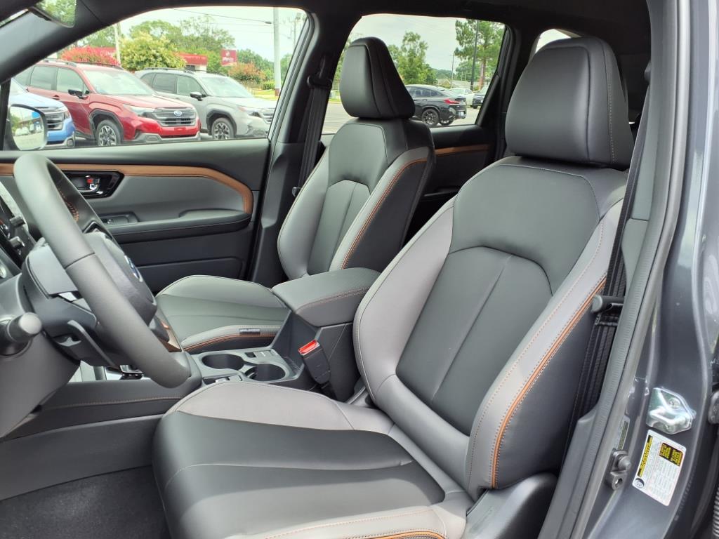 2025 Subaru Forester Sport photo 3