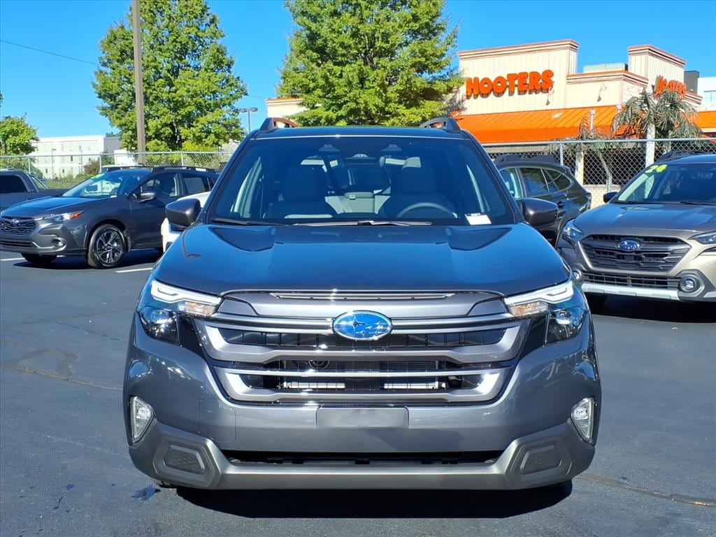 New 2025 Subaru Forester Hybrid Premium SUV