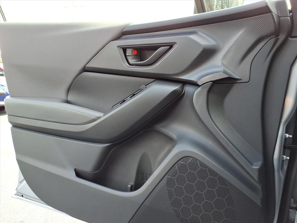 2025 Subaru Crosstrek Premium photo 4