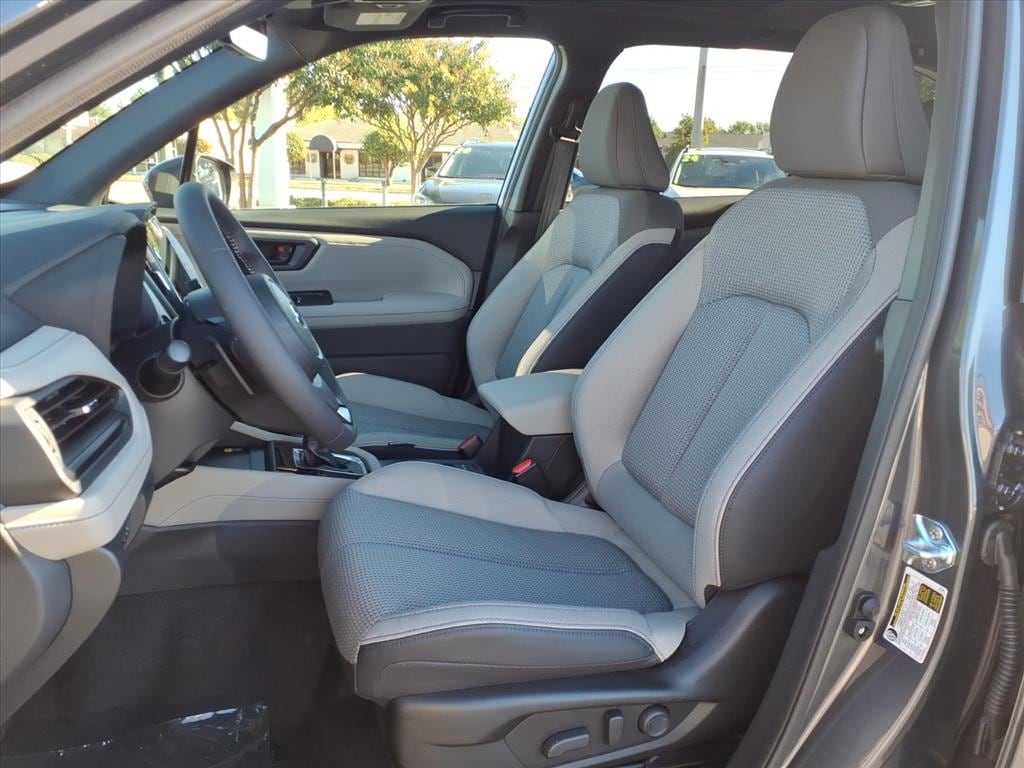 New 2025 Subaru Forester Hybrid Premium SUV