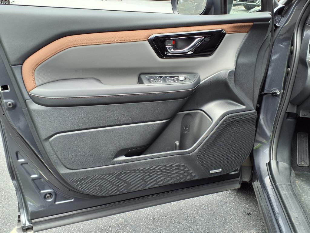 2025 Subaru Forester Sport photo 4