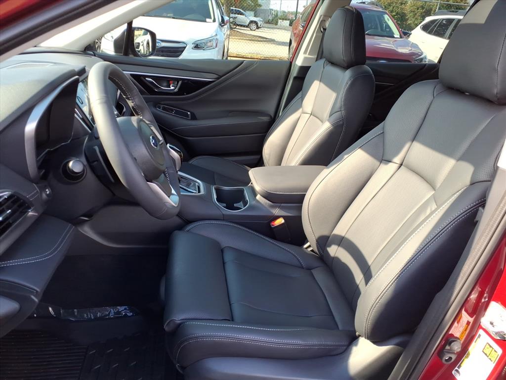2025 Subaru Outback Touring XT photo 4