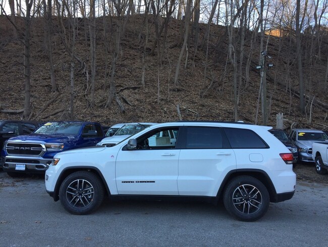New 2019 Jeep Grand Cherokee Trailhawk 4x4 Near White Plains Ny