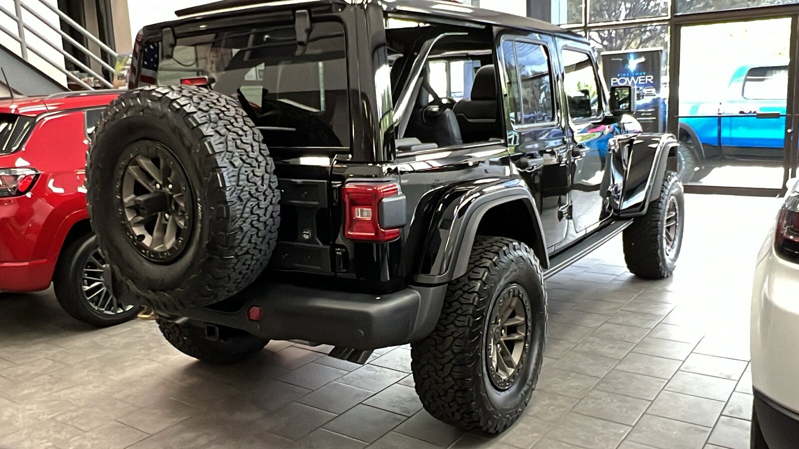 2024 Jeep Wrangler Rubicon 392 photo 4