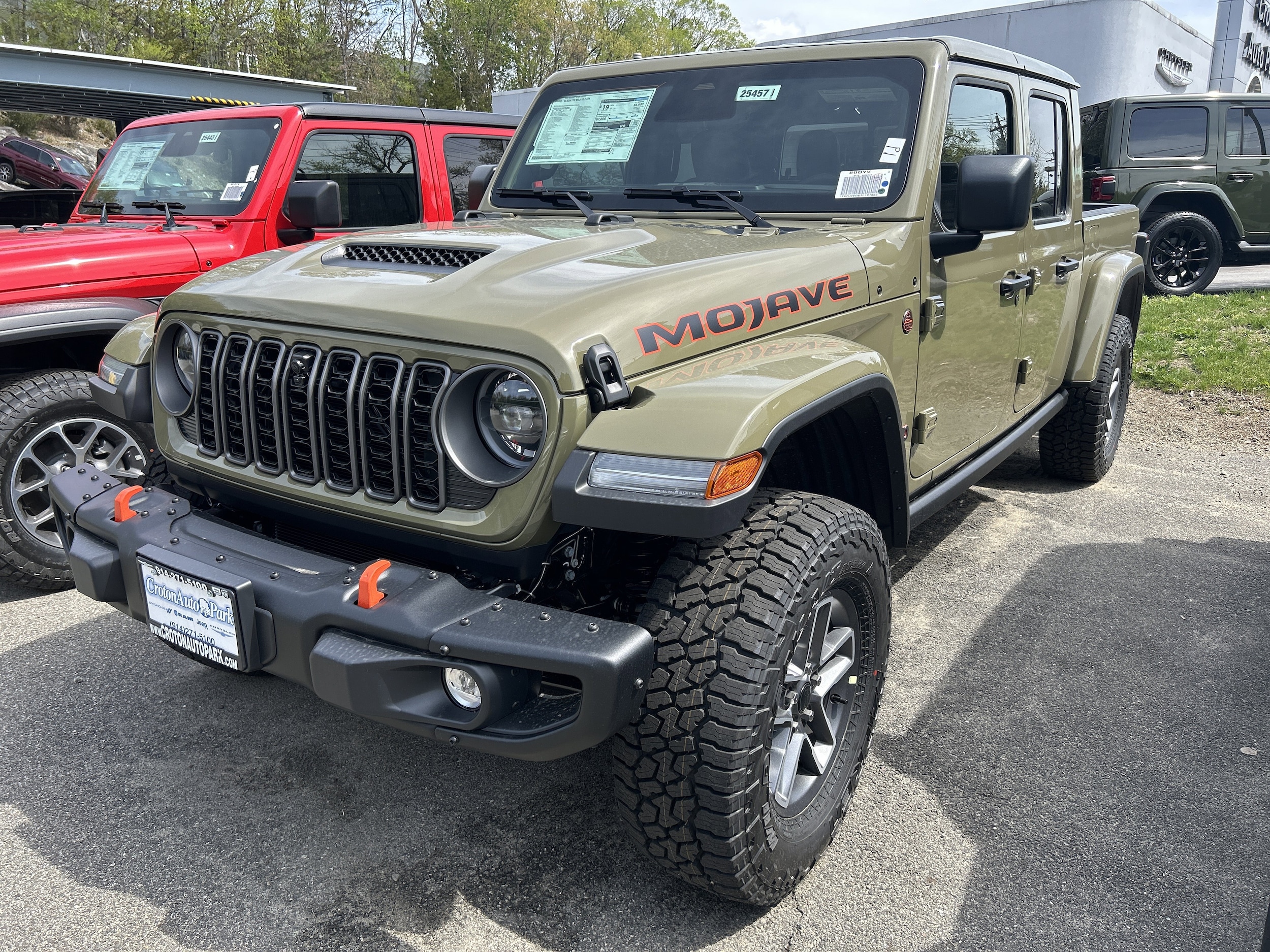2026 Jeep Gladiator Mojave X Auto's photo