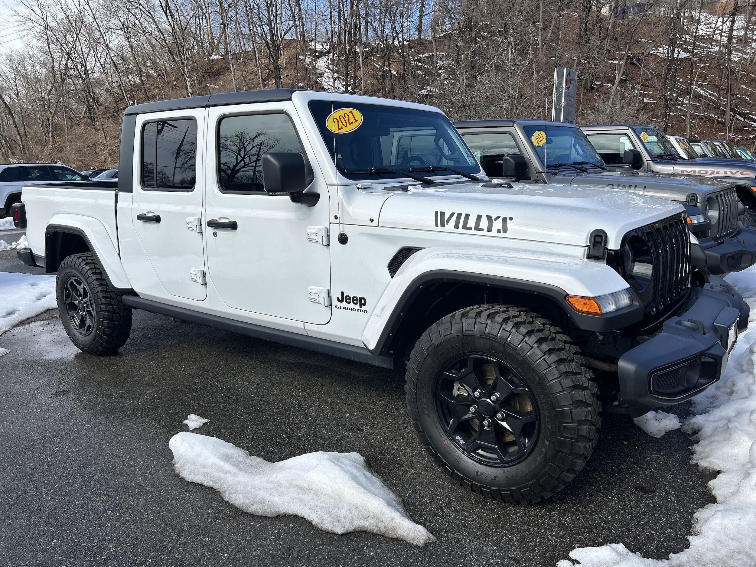 2021 Jeep Gladiator WILLYS's photo