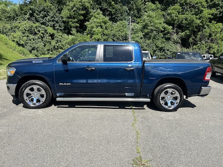 2023 Ram 1500 Big Horn Big Horn 4x4 Crew Cab 57 Box