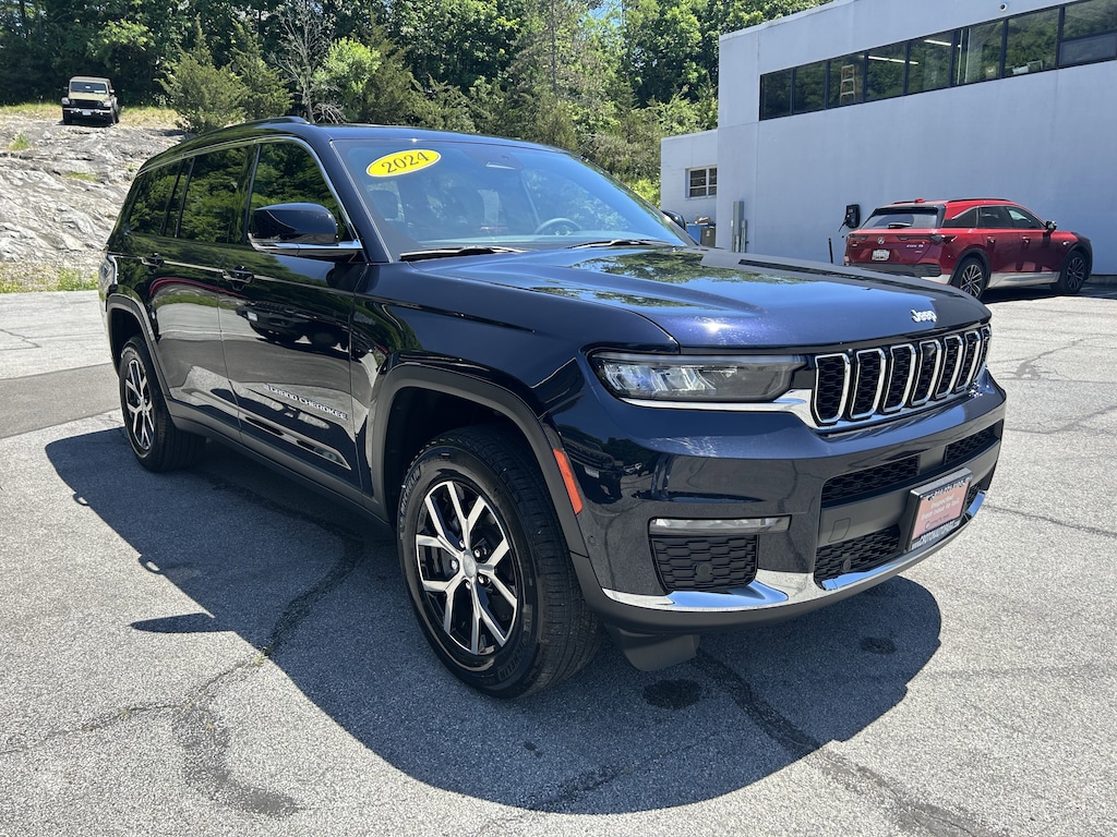 Used 2024 Jeep Grand Cherokee L Limited Limited 4x4