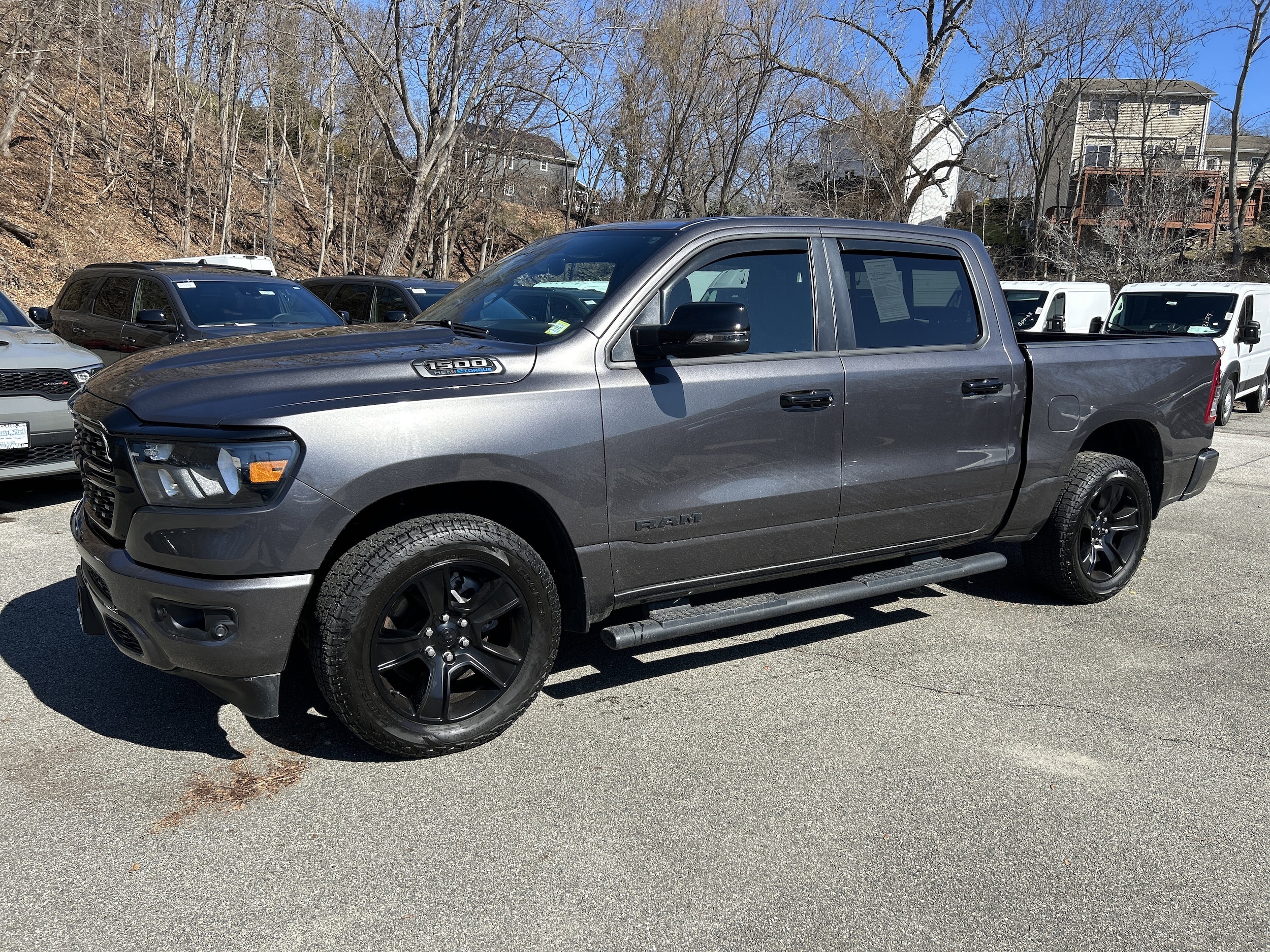 2023 RAM 1500 Big Horn/Lone Star 4x4 Crew Cab 5'7's photo