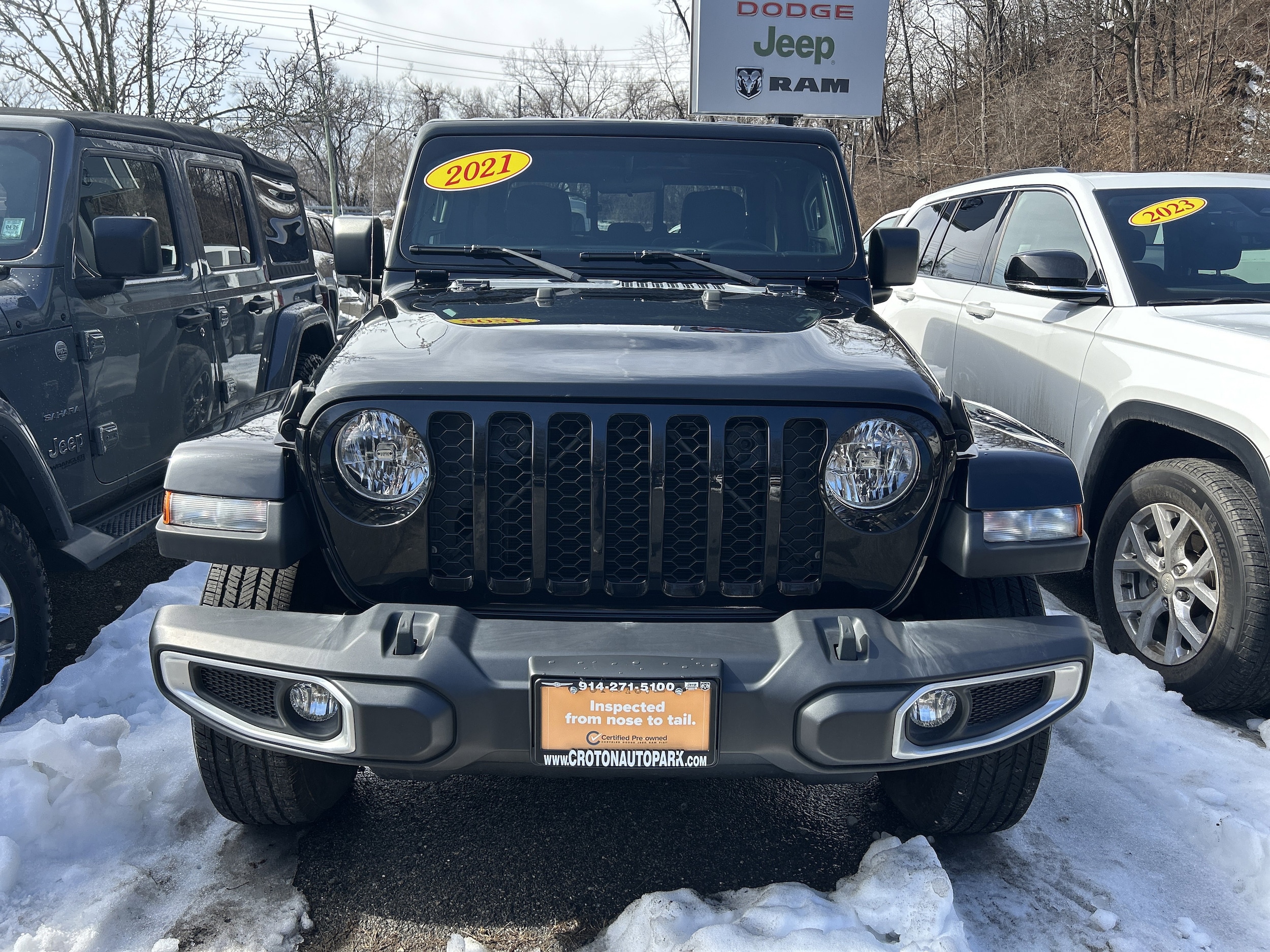 2021 Jeep Gladiator Sport S's photo