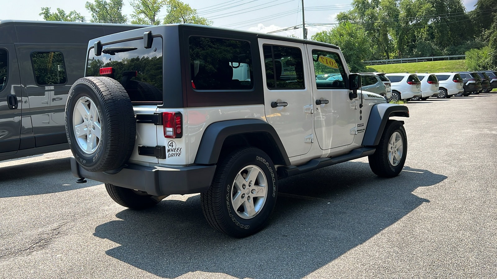 Used 2017 Jeep Wrangler Unlimited Sport S with VIN 1C4BJWDG8HL633114 for sale in Croton-on-hudson, NY