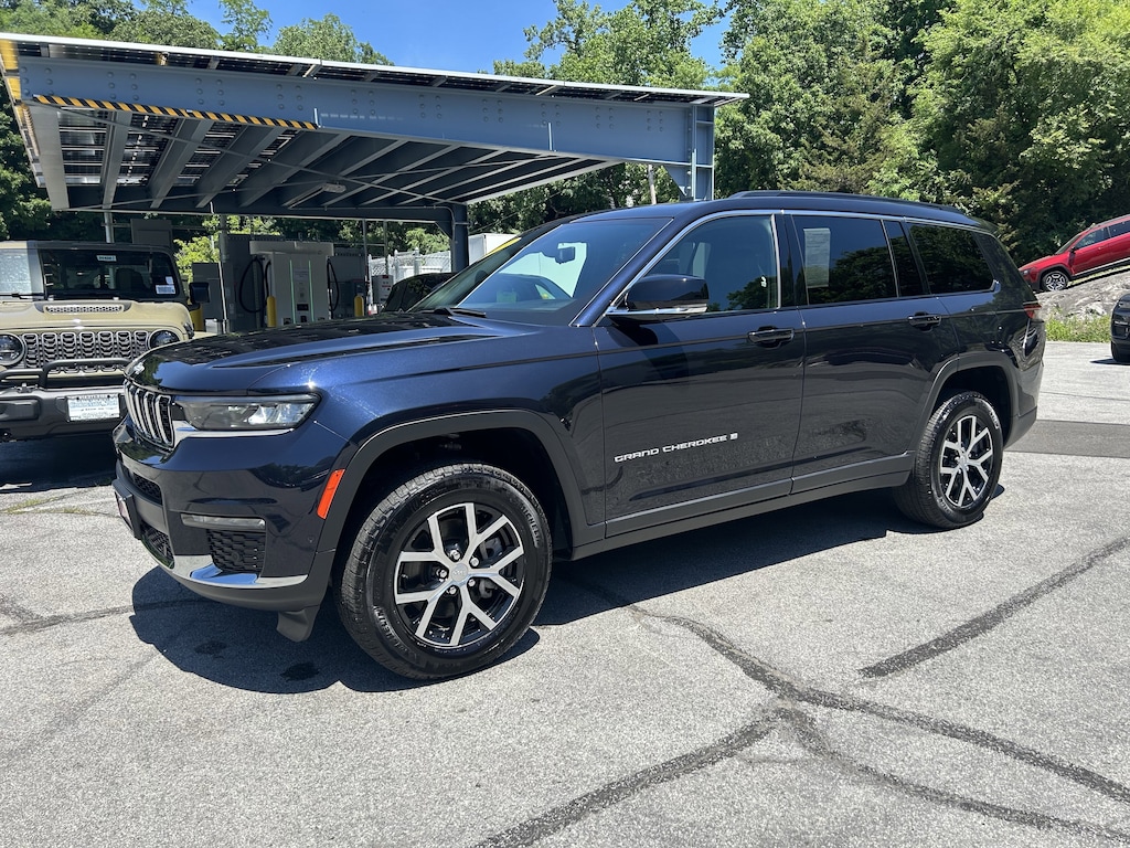 Used 2024 Jeep Grand Cherokee L Limited Limited 4x4