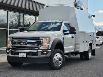 2022 Ford F-450 Chassis XLT Truck