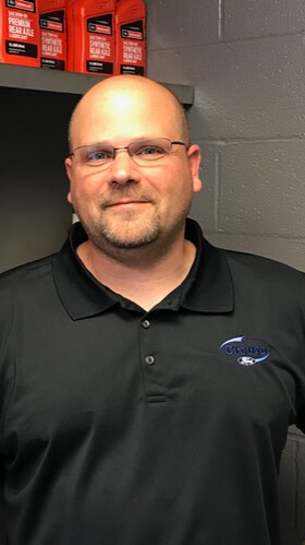 Staff member Maurice Warner from ID_c9aece8dc6fe