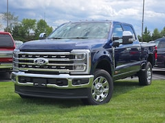 2027 Ford F-350 Lariat Truck Crew Cab