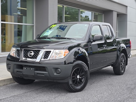 2019 Nissan Frontier SV Truck Crew Cab