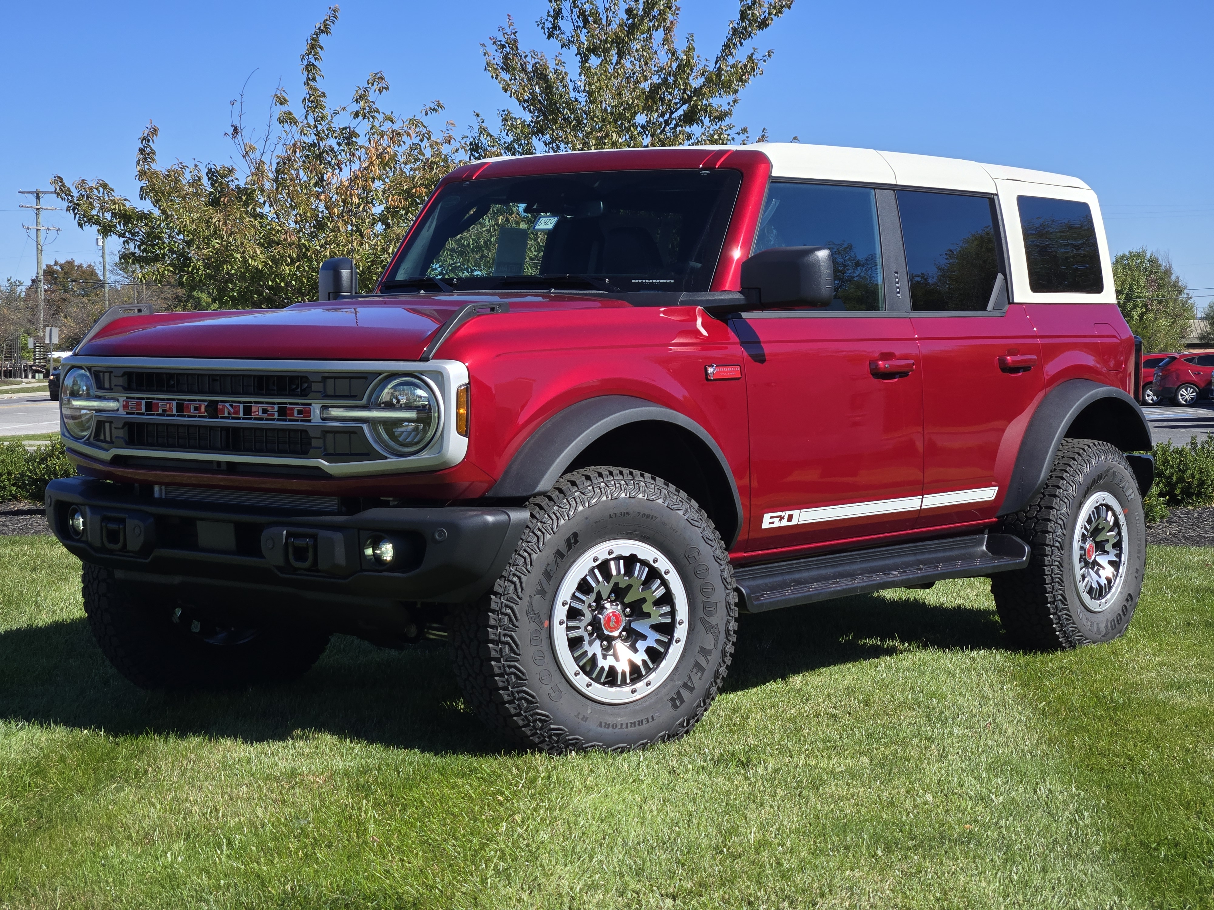 2026 Ford Bronco Outer Banks&reg; SUV
