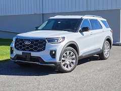 2026 Ford Explorer Platinum SUV