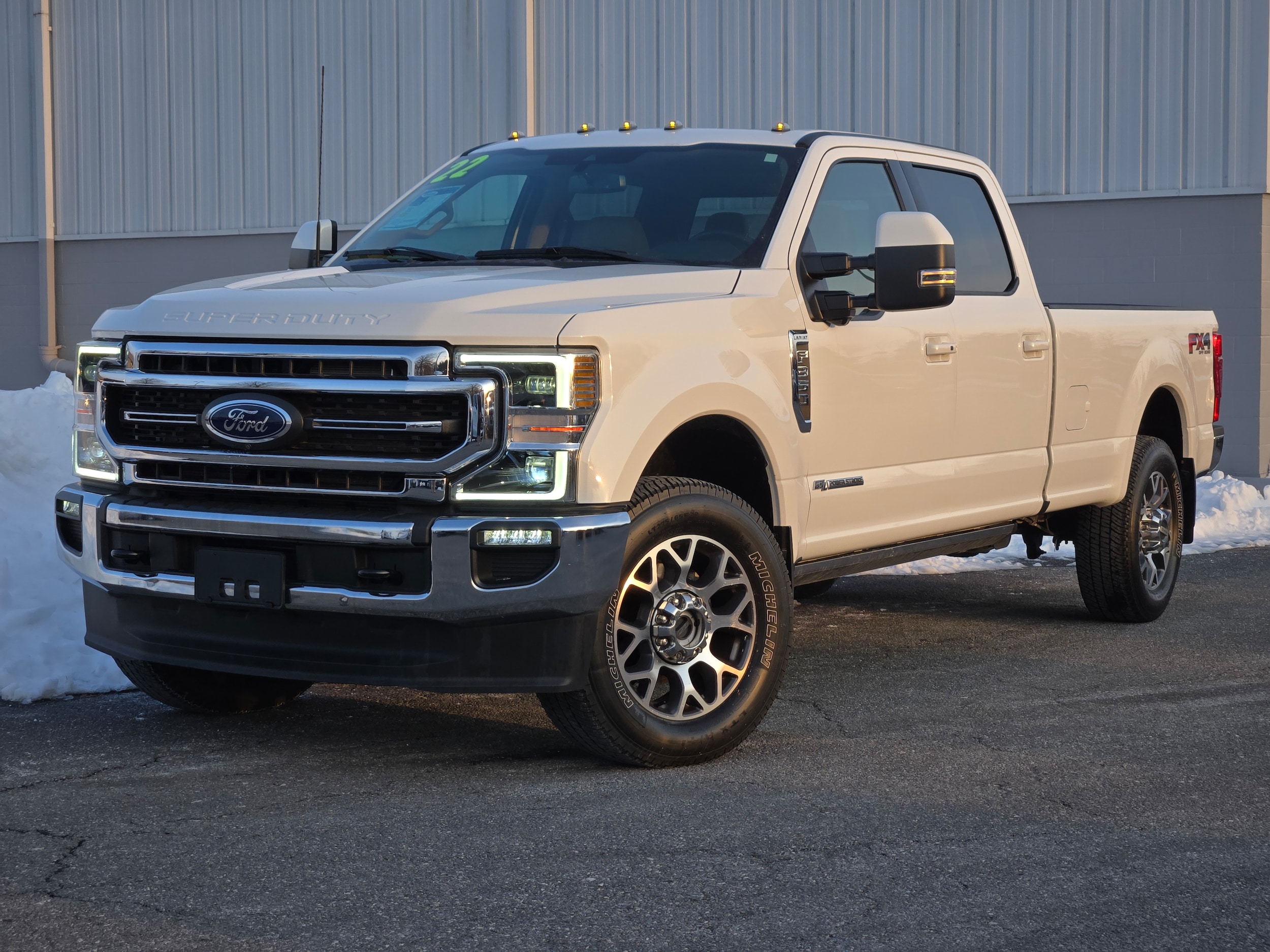 2022 Ford F-350 Super Duty Lariat