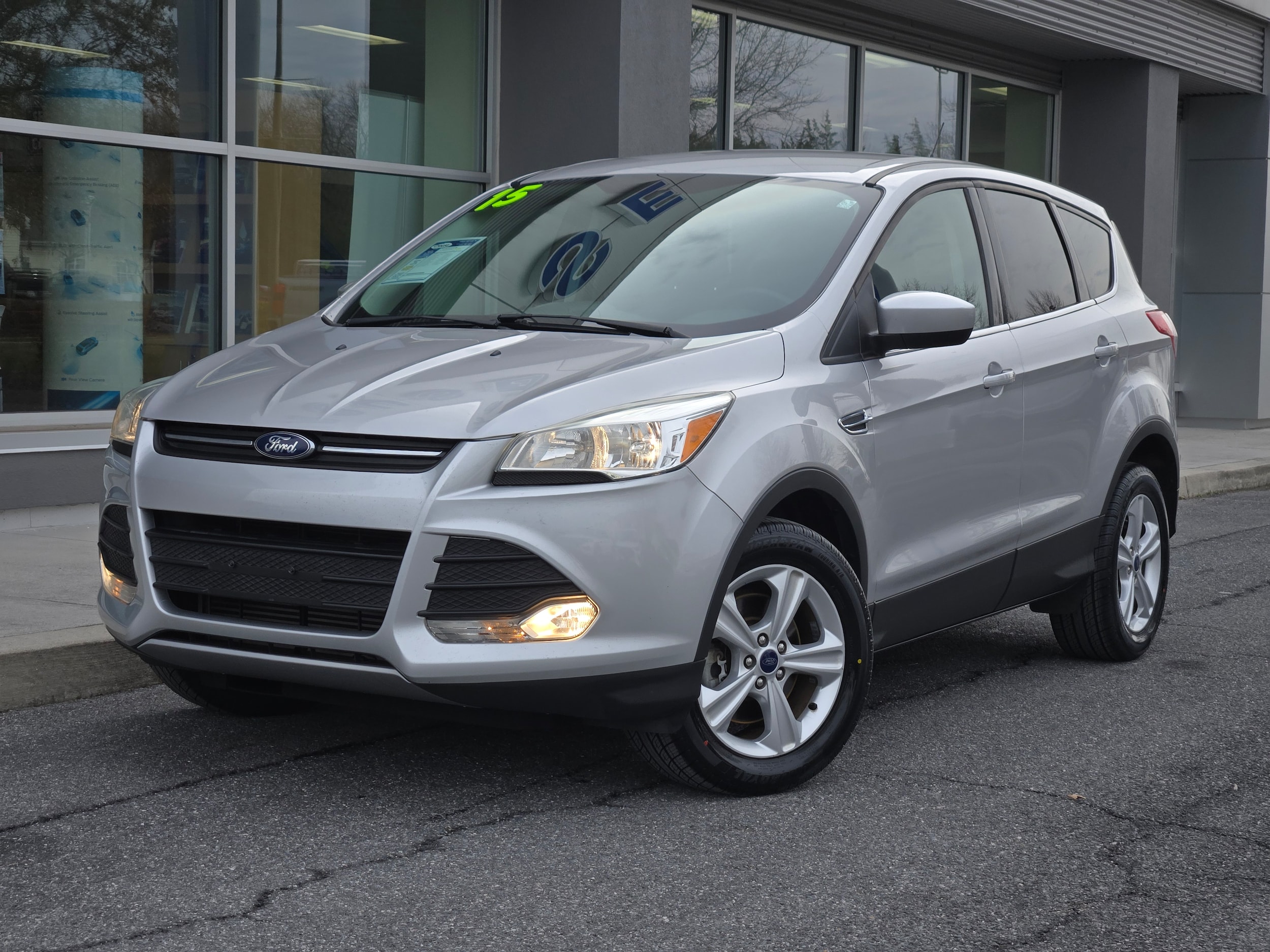 2015 Ford Escape SE's photo