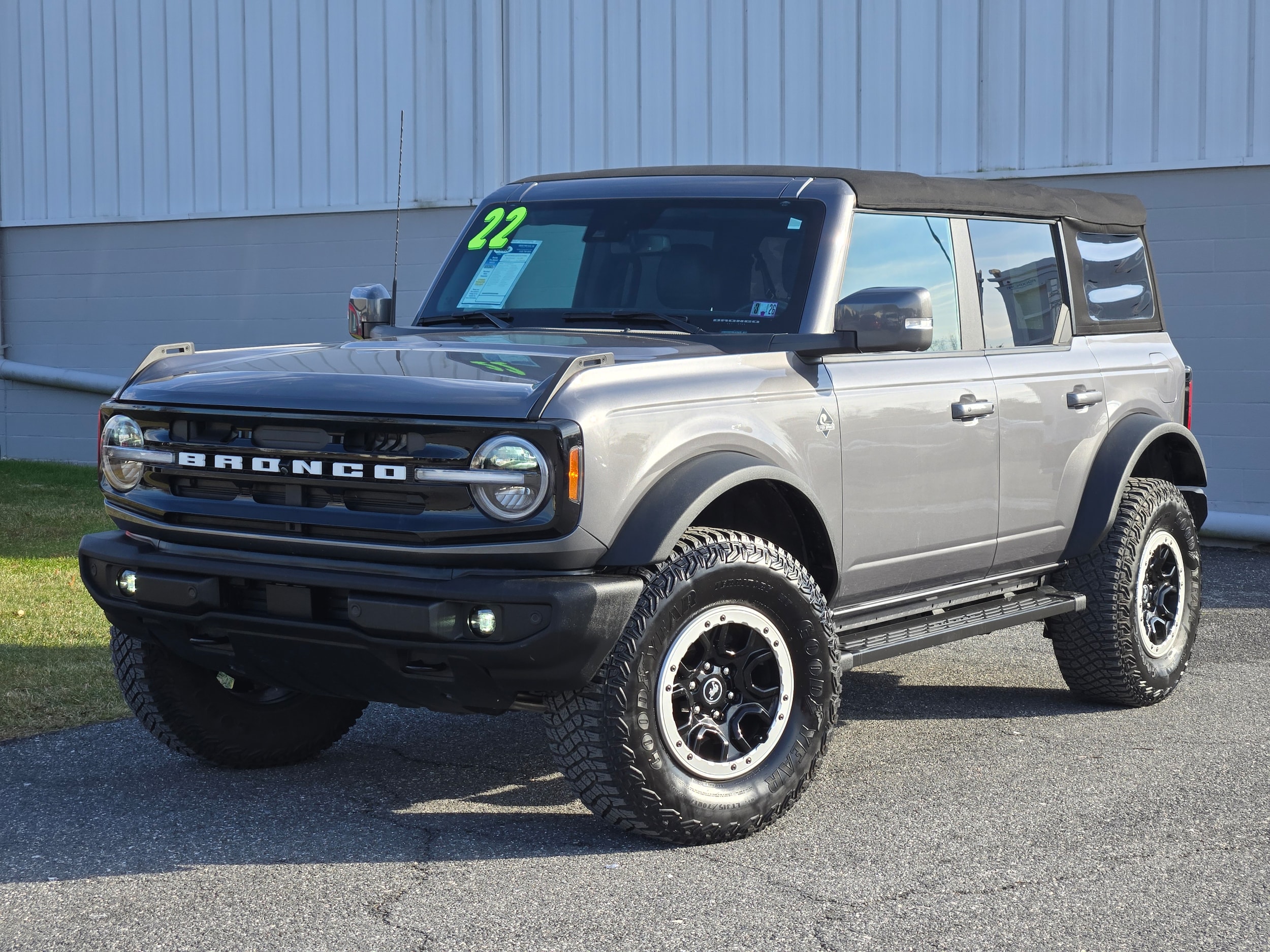 2022 Ford Bronco 4-Door Outer Banks