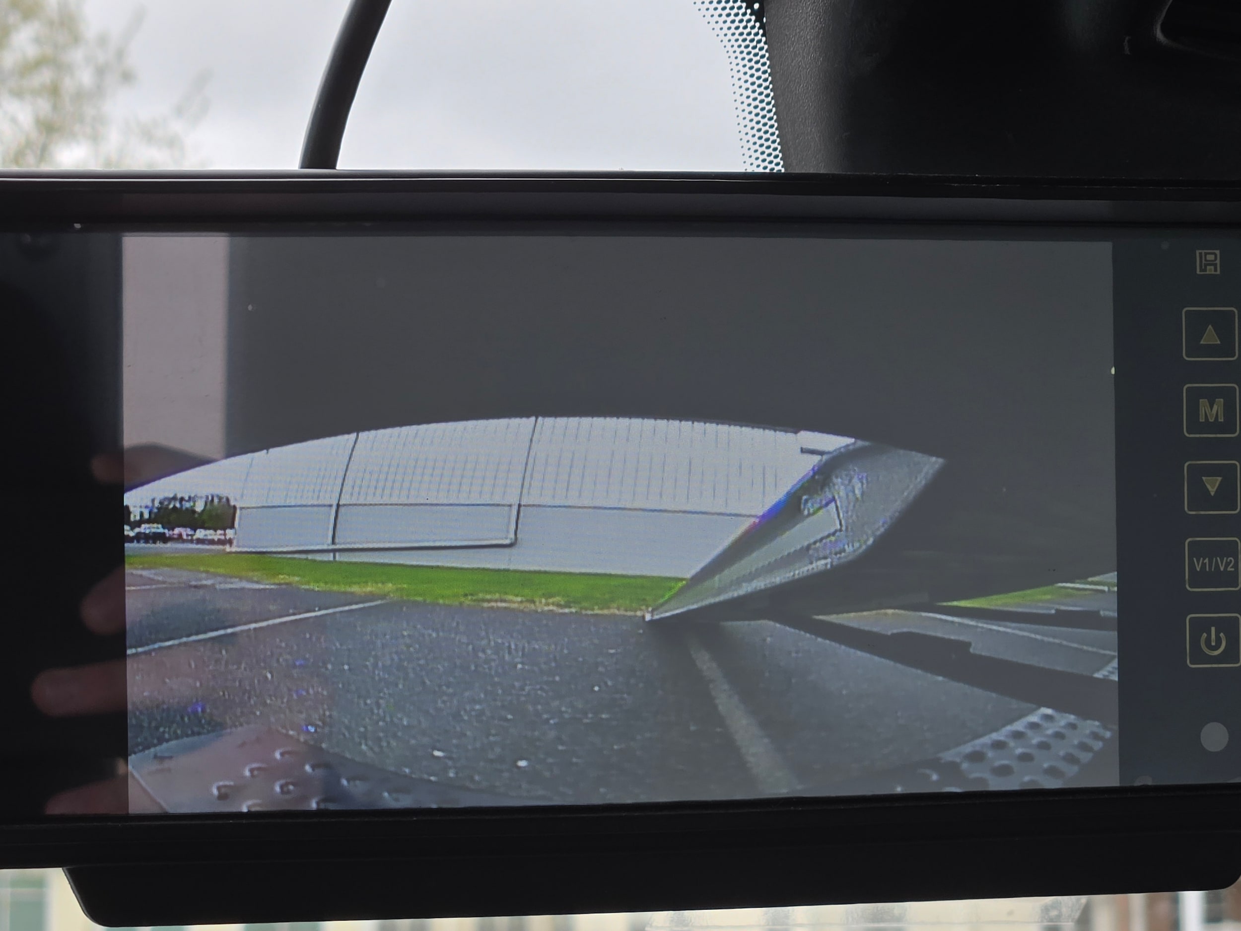 2025 Ford Transit Cutaway Base - Photo 9