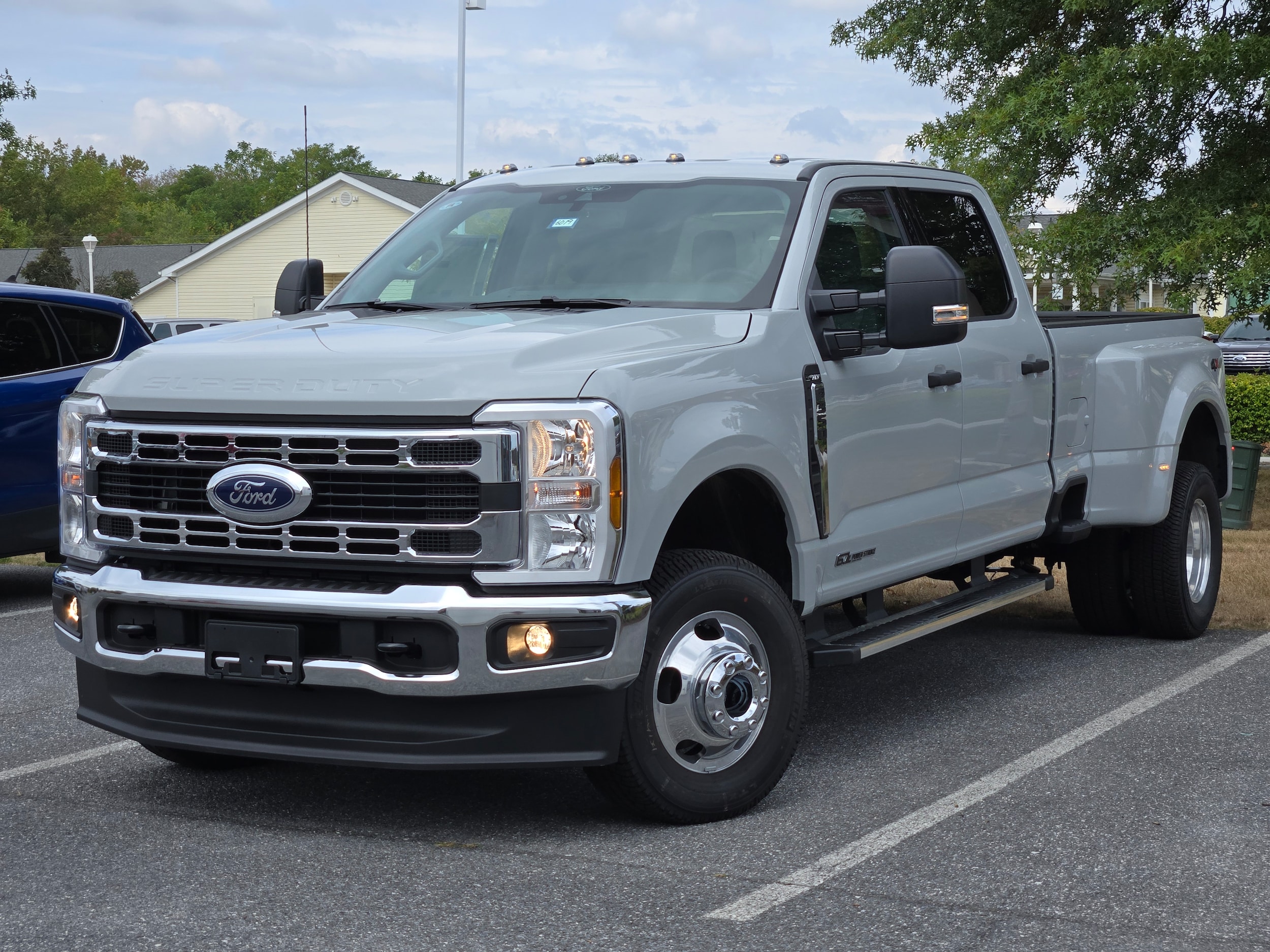 2026 Ford F-350 Super Duty XLT's photo