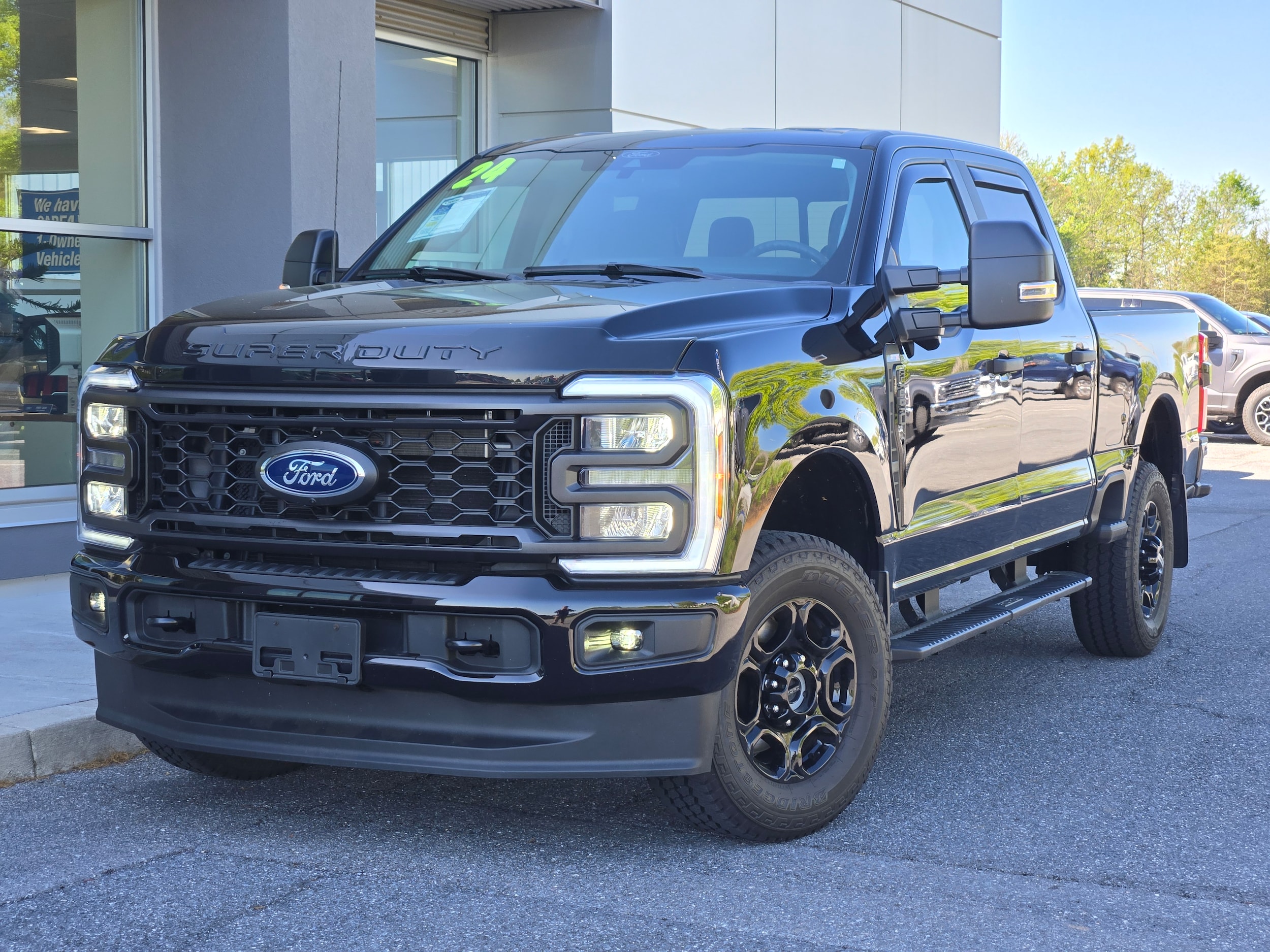 2024 Ford F-250 XL 4x4 Crew Cab 6-3/4' Box's photo