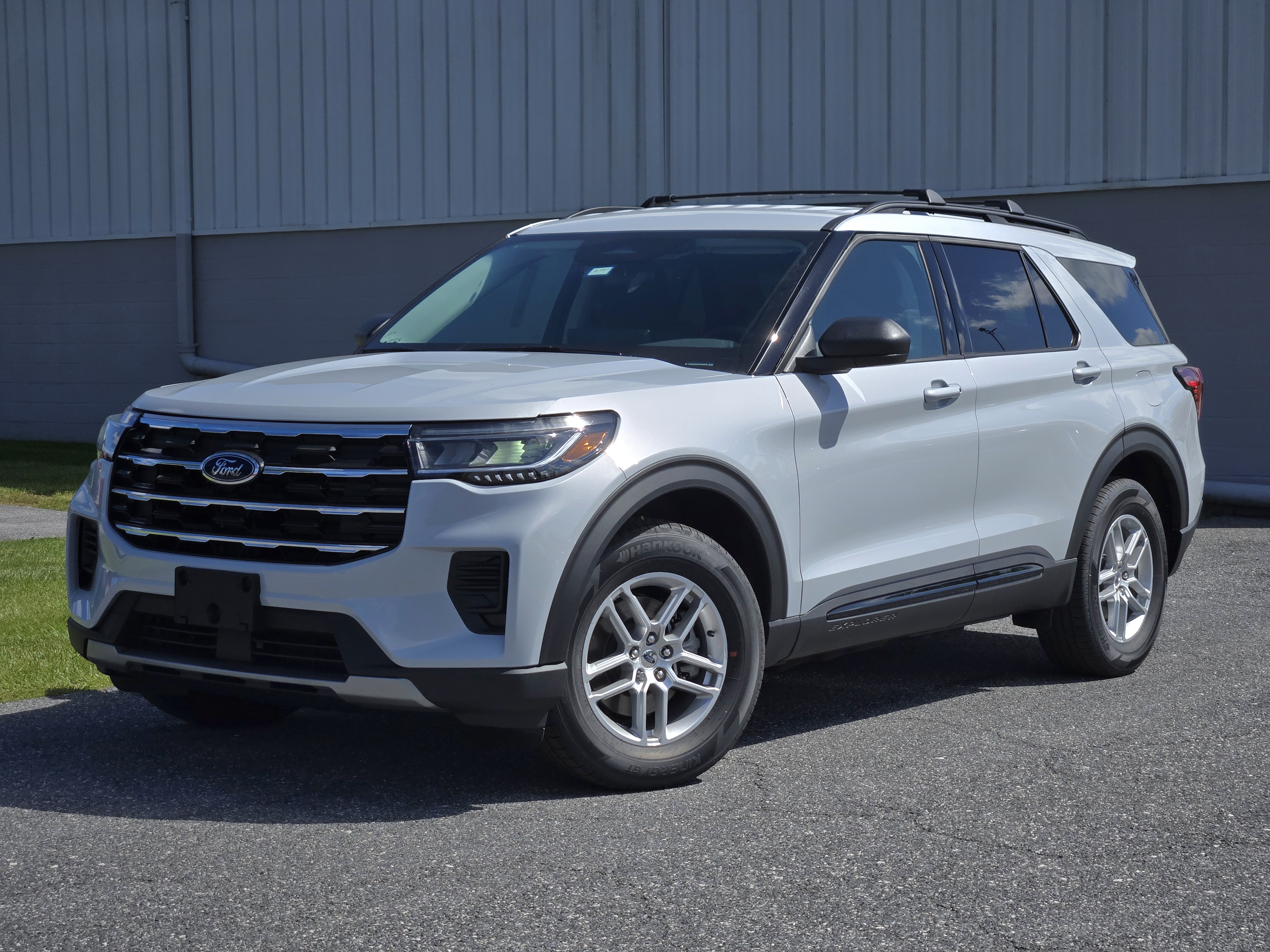 2026 Ford Explorer Active SUV