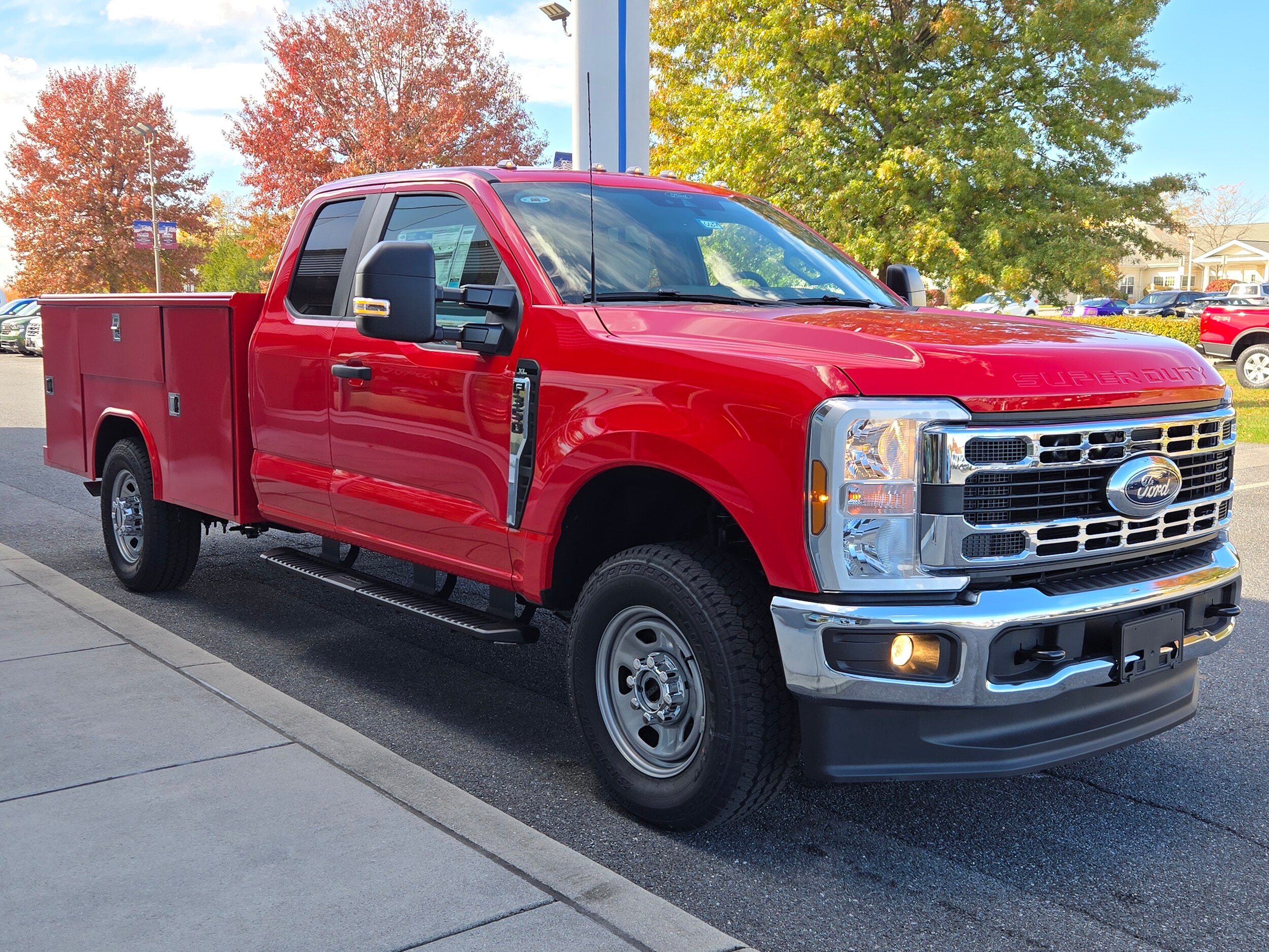 2026 Ford F-350 XL photo 4