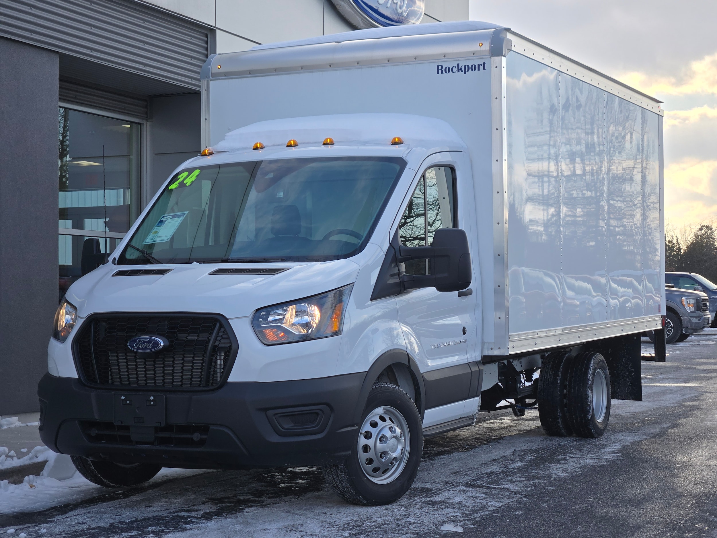 2024 Ford Transit T350 HD DRW 156 WB 9,950#'s photo