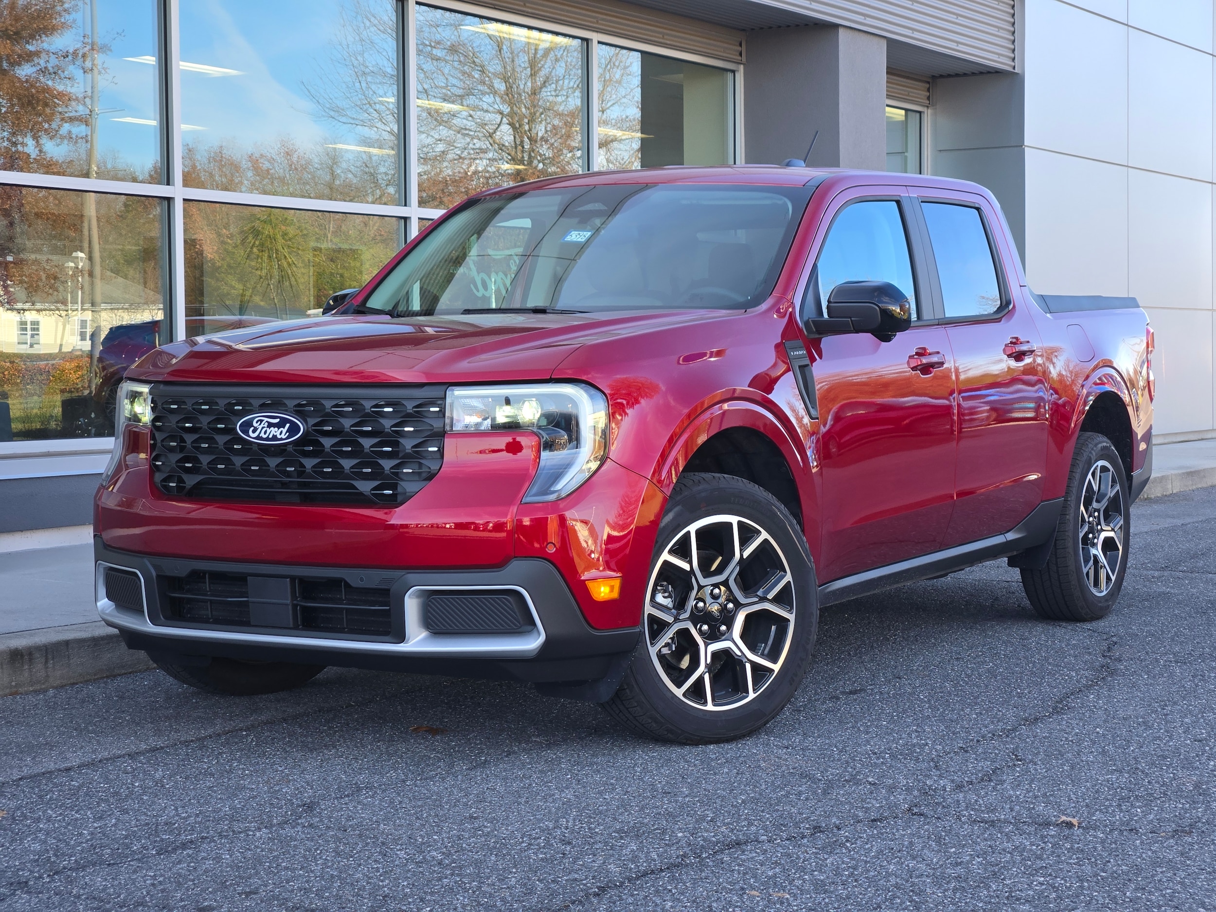 2025 Ford Maverick Lariat's photo