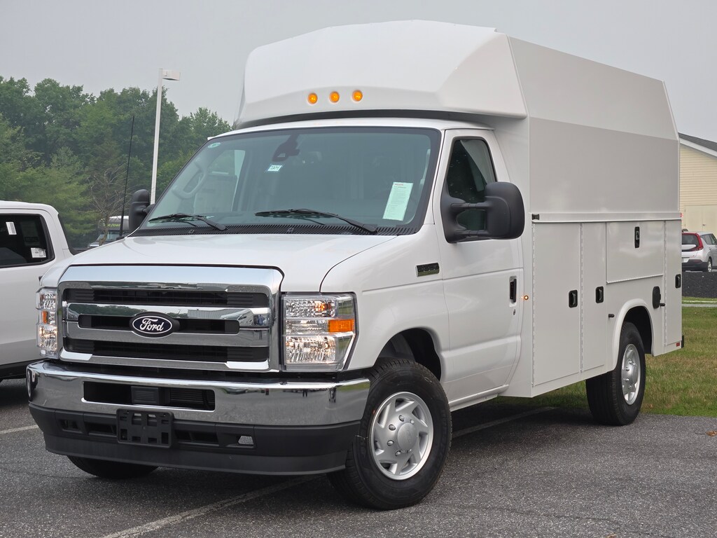 New 2027 Ford E-350 Cutaway E-350 SRW VAN