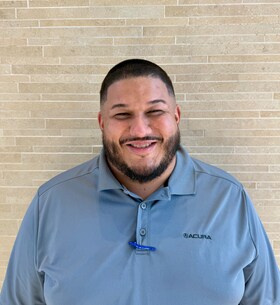 Staff member Romero Rodriguez from ID_9e0c58e20985