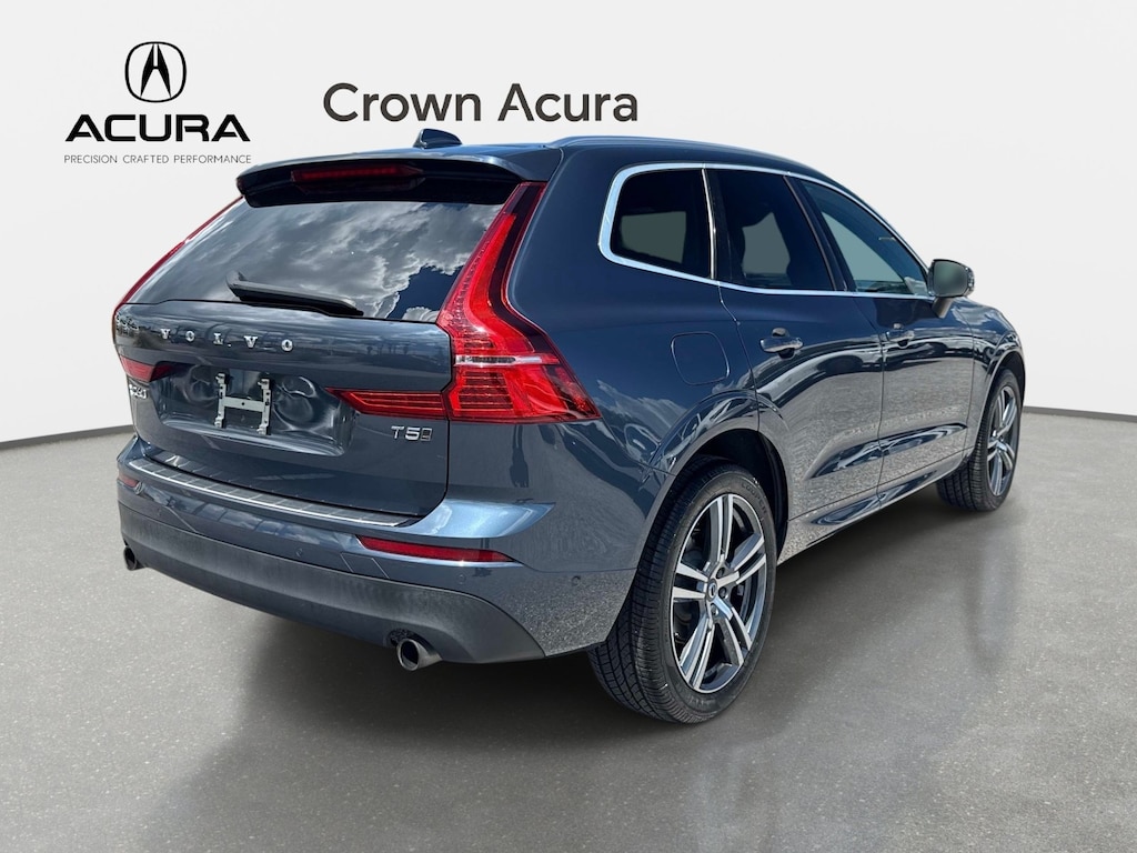 Used 2018 Volvo XC60 Momentum SUV