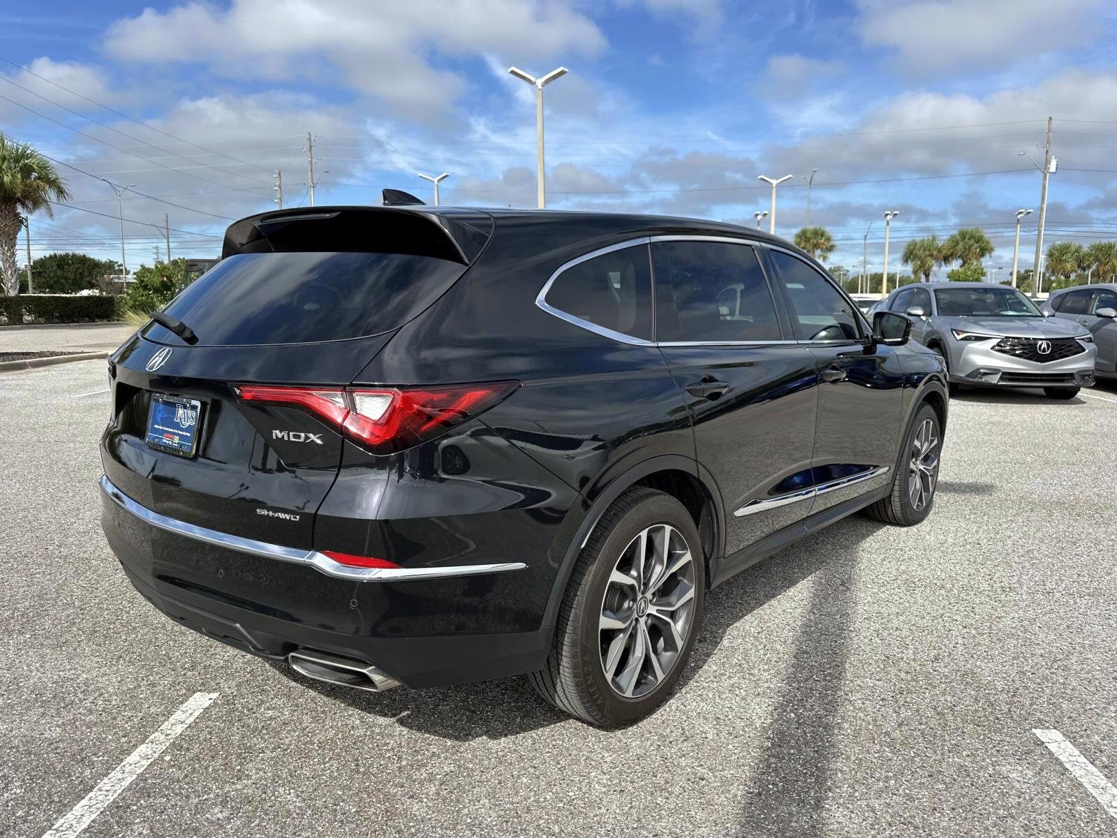 2023 Acura MDX SH-AWD Technology photo 4