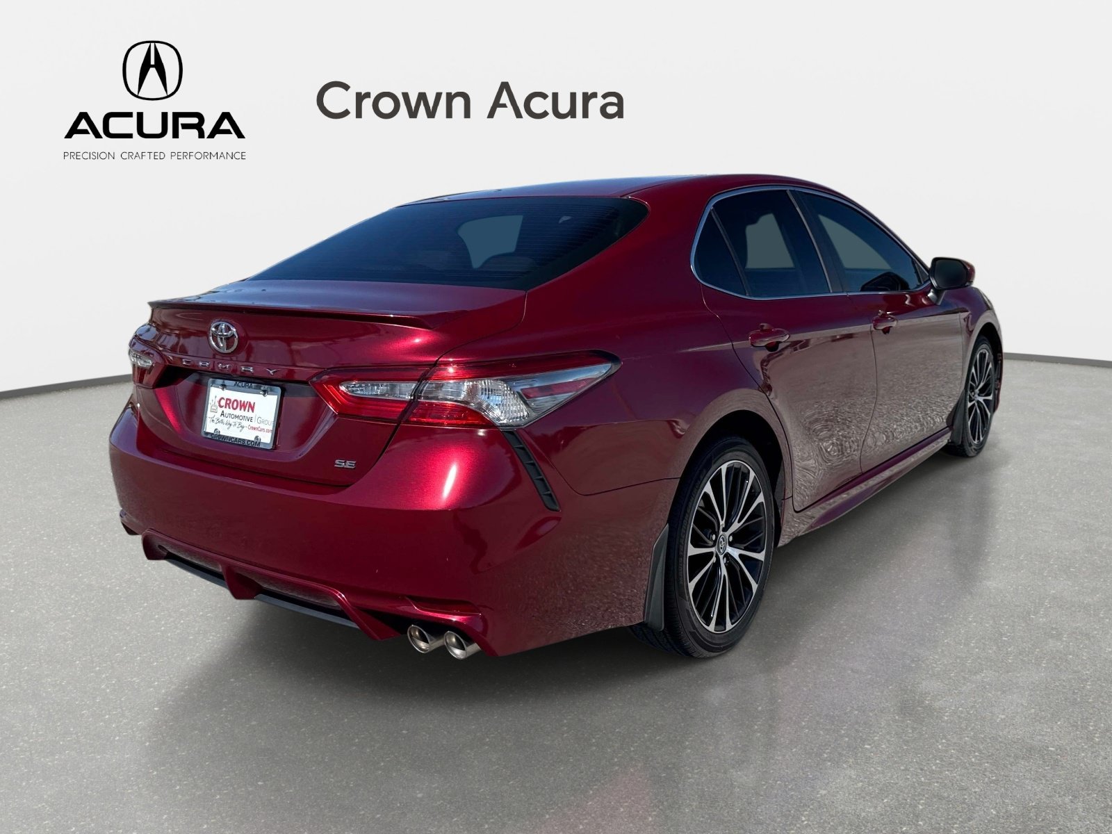 Used 2018 Toyota Camry SE Sedan