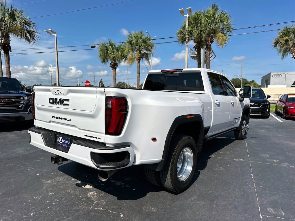 Used 2024 GMC Sierra 3500HD Denali Ultimate 4WD Crew Cab 172 Denali Ultimate