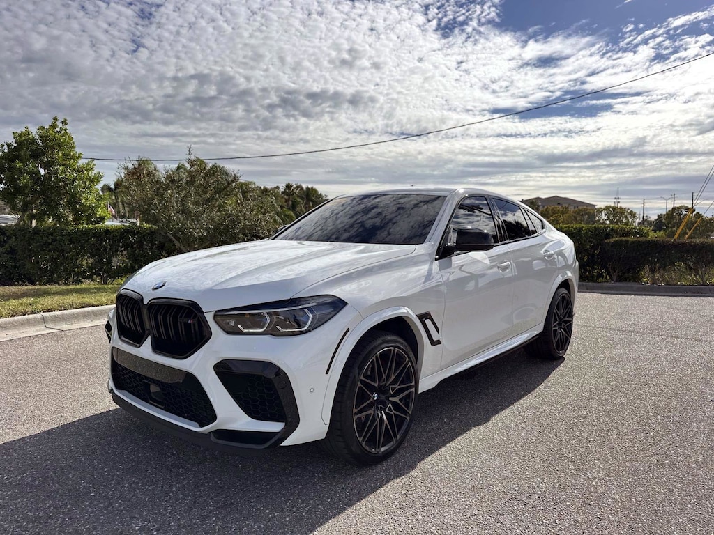 Used 2022 BMW X6 M SUV