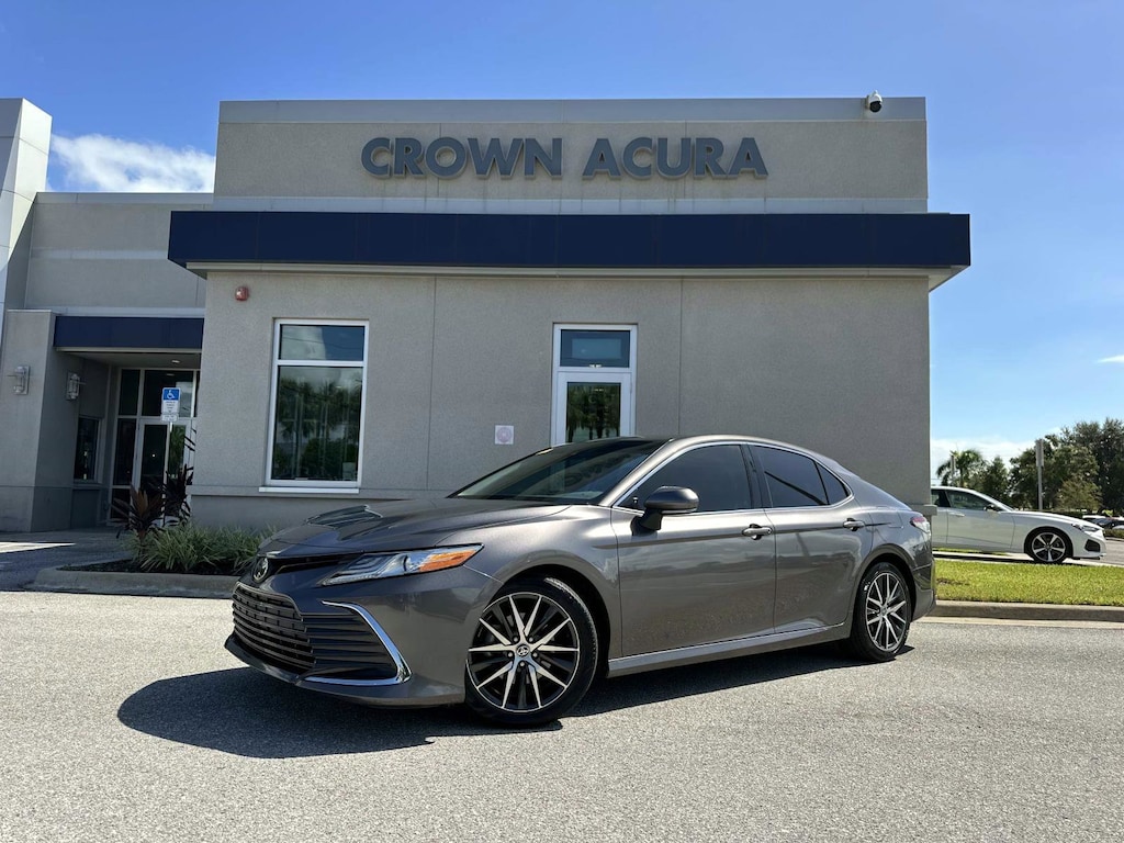 Used 2022 Toyota Camry XLE Sedan
