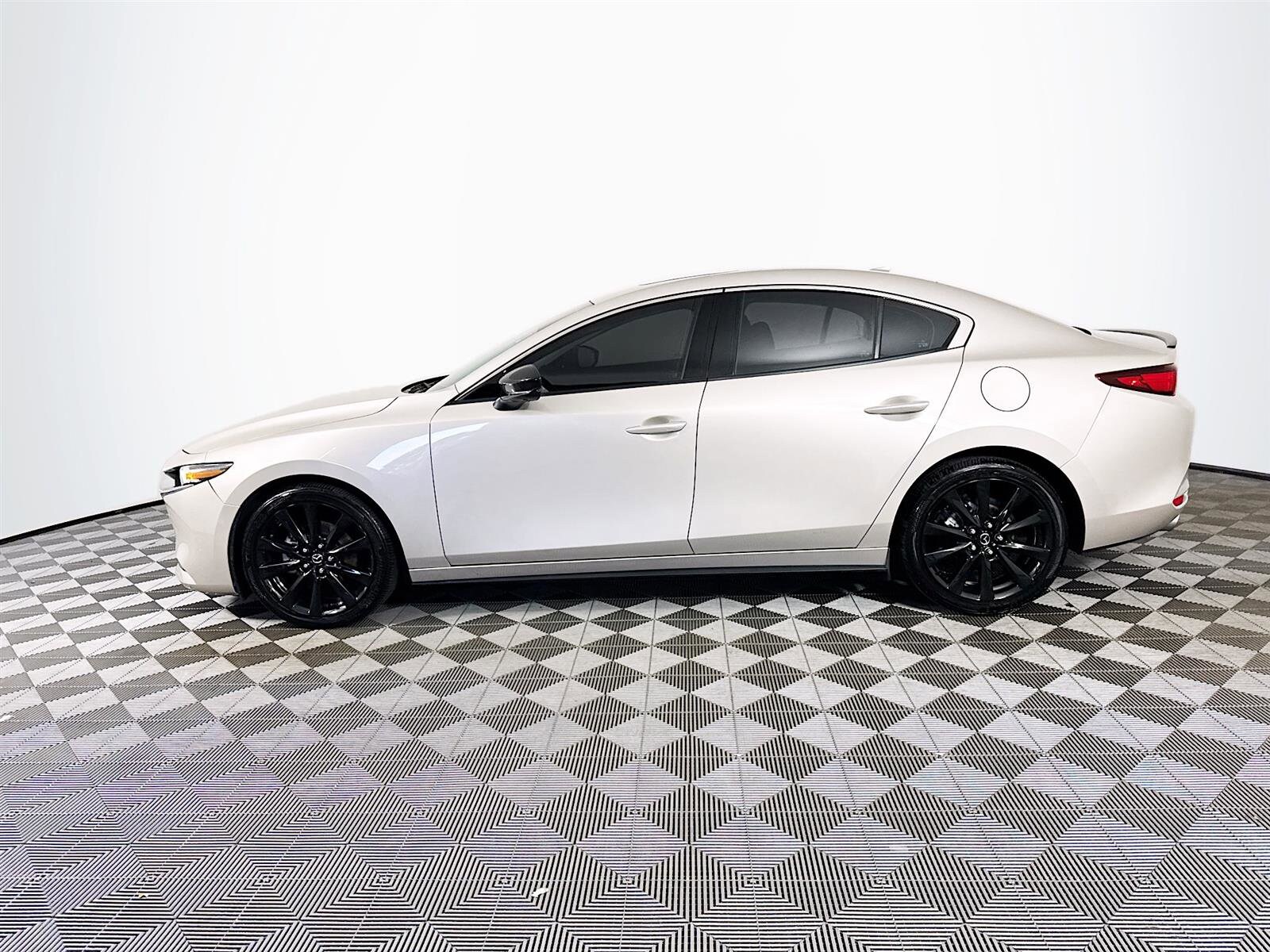 2023 Mazda Mazda3 Sedan 2.5 Turbo Premium Plus photo 4