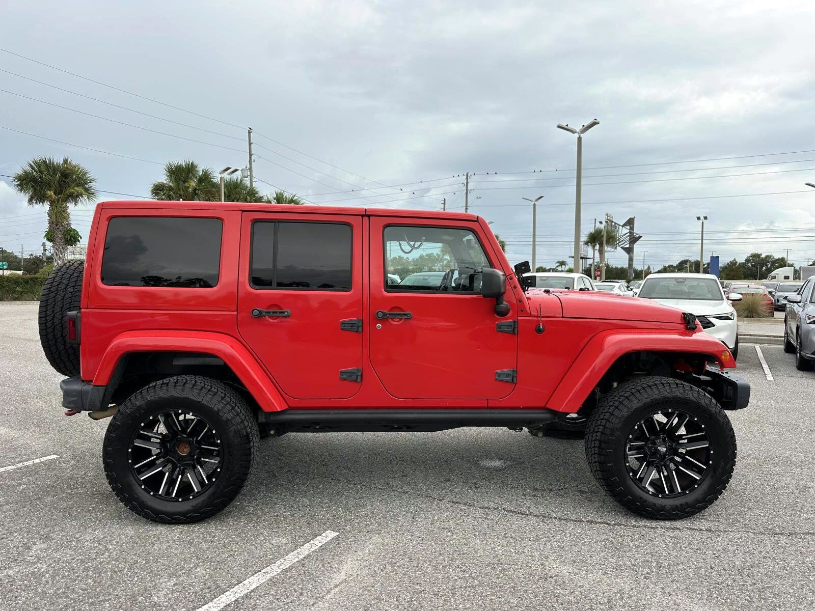 2016 Jeep Wrangler Unlimited Rubicon Hard Rock photo 3