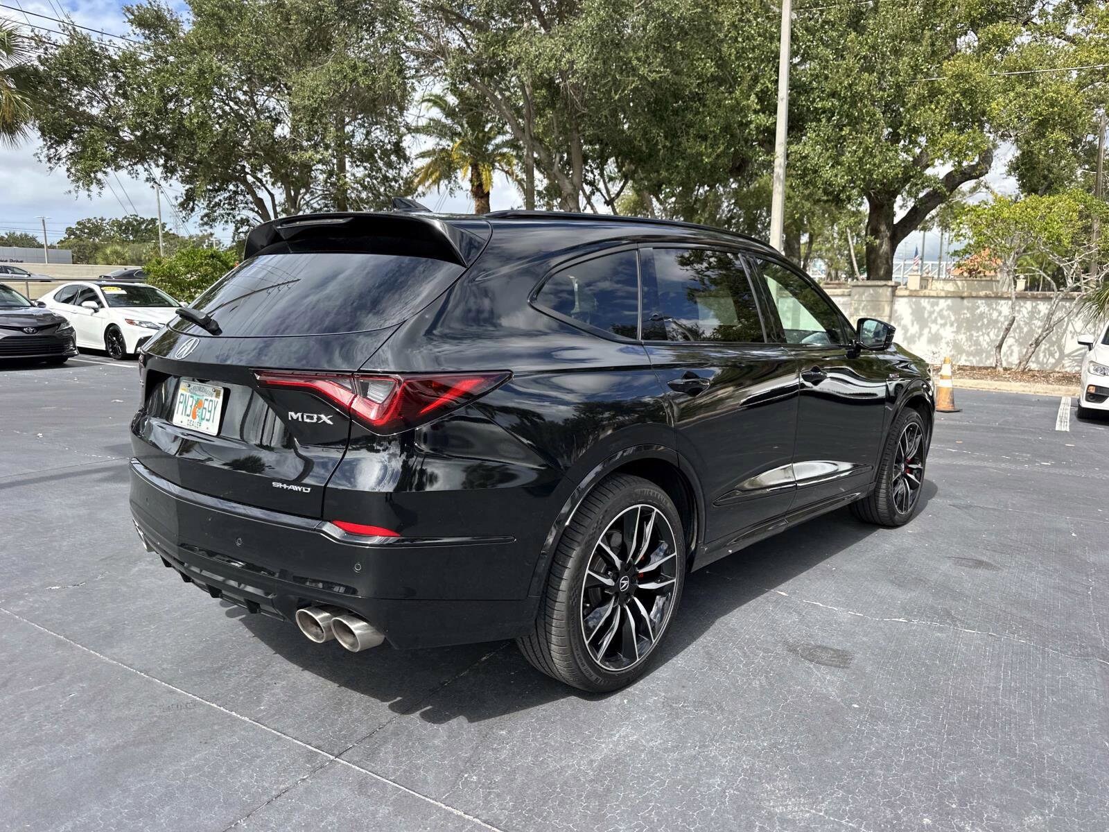 2023 Acura MDX SH-AWD Type S Advance photo 4